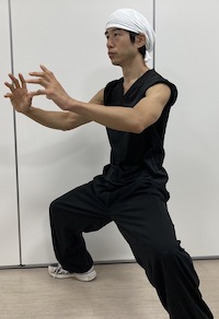 インストラクター
